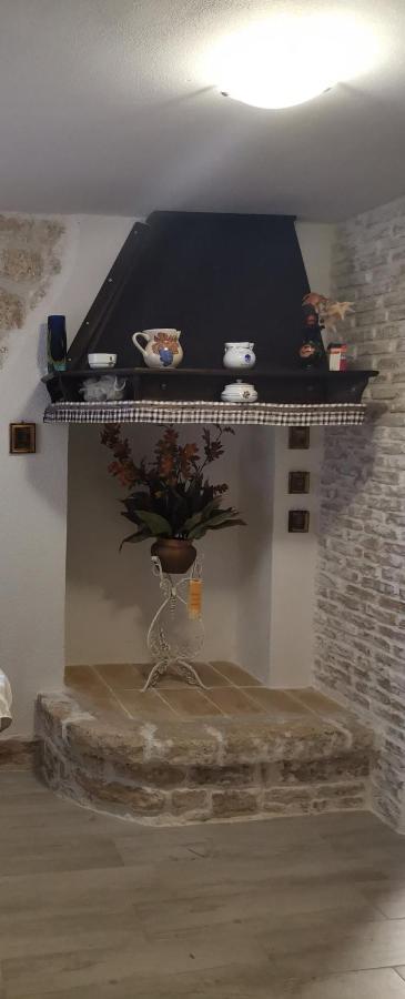 Apartment Giulio - 10Mt To The Beach Ρόβινι Εξωτερικό φωτογραφία